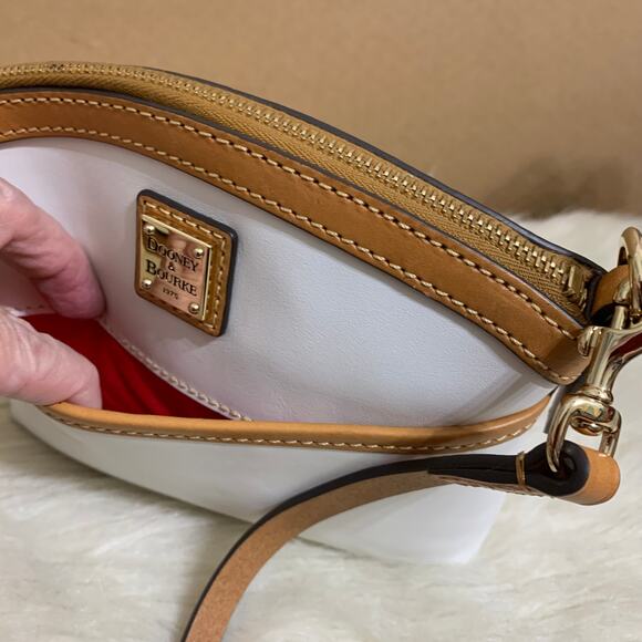 DOONEY & BOURKE Smooth White Italian Leather Petite Domed Crossbody - Picture 3 of 16